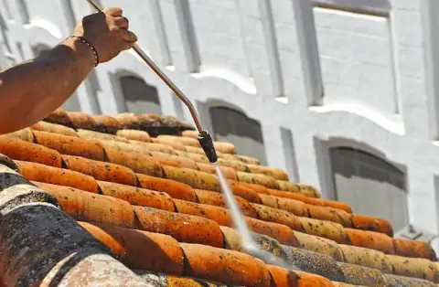 Nettoyage de toitures - Miradoux